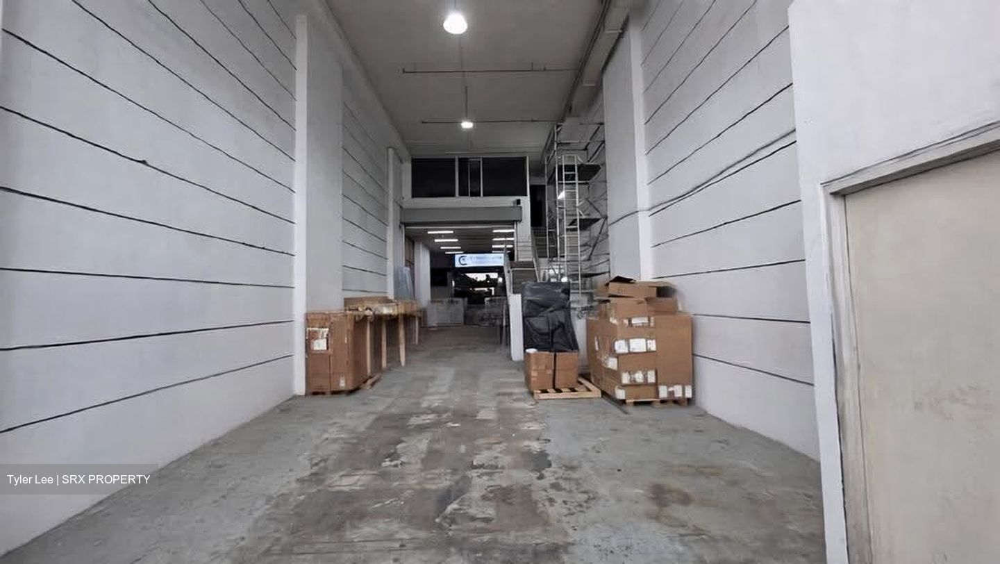 Enterprise Hub (D22), Factory #639403301